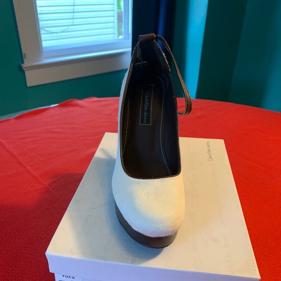 Wedge shoe - Picture 1 of 4